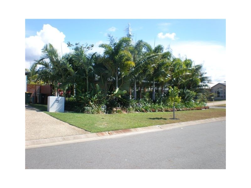 17 Shearwater Street, Port Douglas QLD 4877