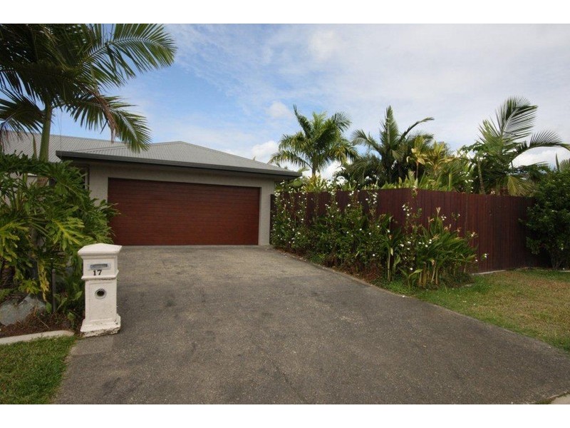 17 Shearwater Street, Port Douglas QLD 4877