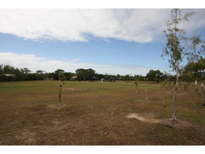 17 Shearwater Street, Port Douglas QLD 4877