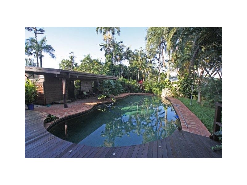 3353 Mossman Daintree Rd, Daintree QLD 4873