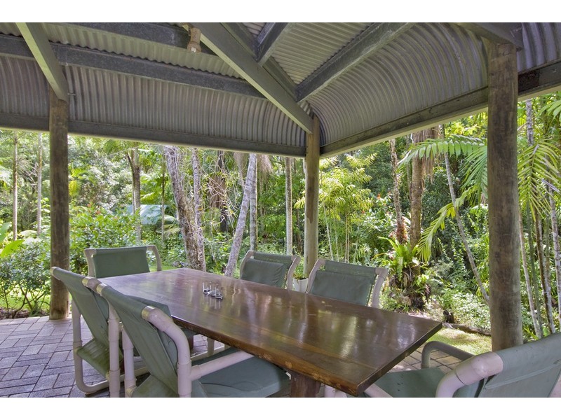 146 Wattle Close, Cow Bay QLD 4873