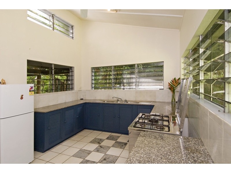 146 Wattle Close, Cow Bay QLD 4873