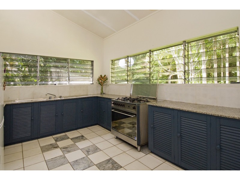 146 Wattle Close, Cow Bay QLD 4873