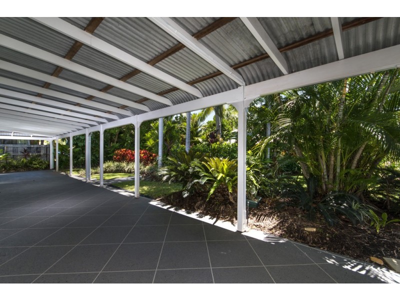 8 Limpet Ave, Port Douglas QLD 4877