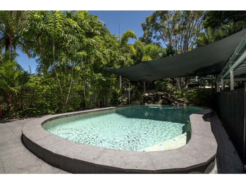 8 Limpet Ave, Port Douglas QLD 4877