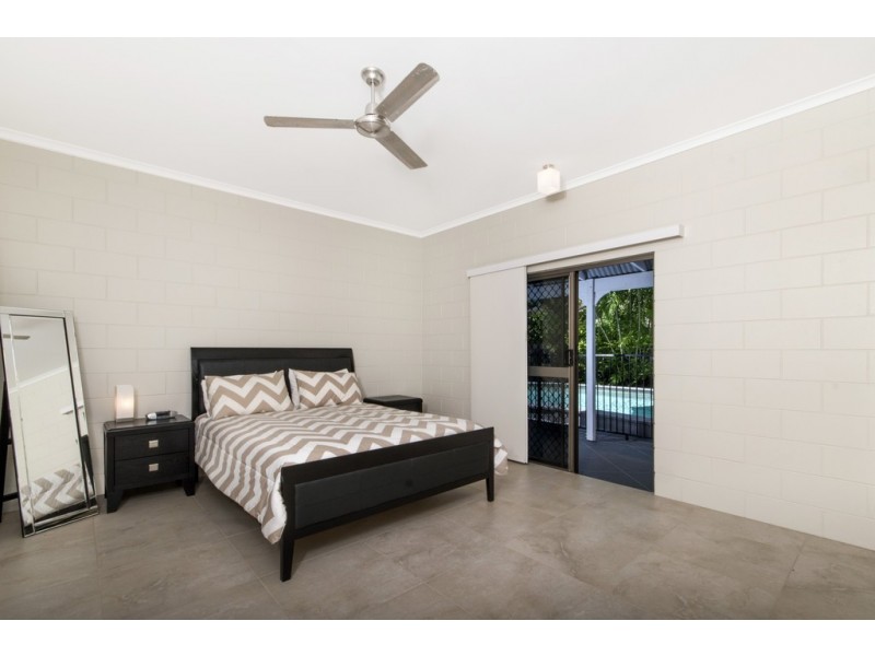 8 Limpet Ave, Port Douglas QLD 4877