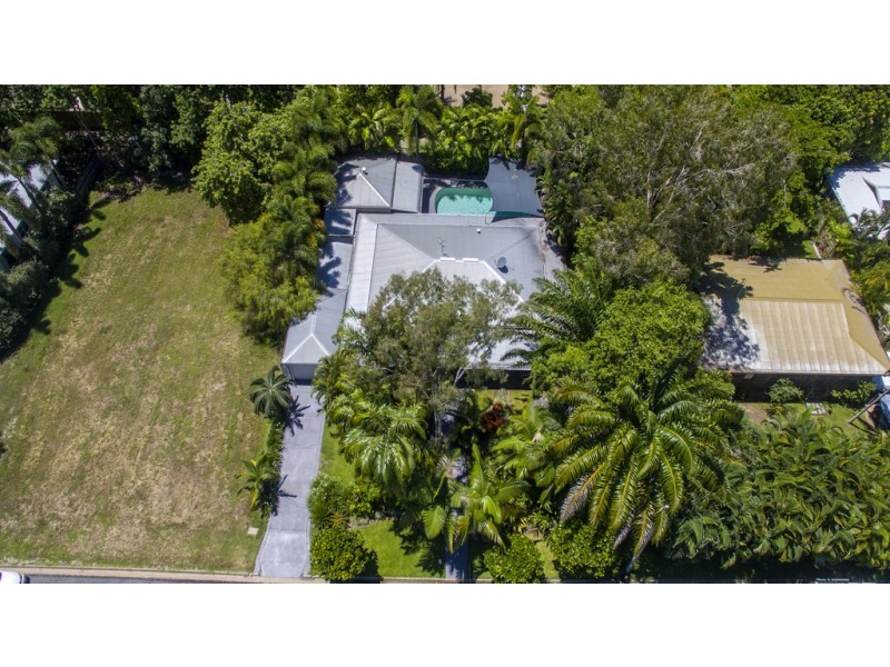 8 Limpet Ave, Port Douglas QLD 4877