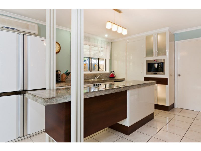 2/6 Nautilus St, Port Douglas QLD 4877