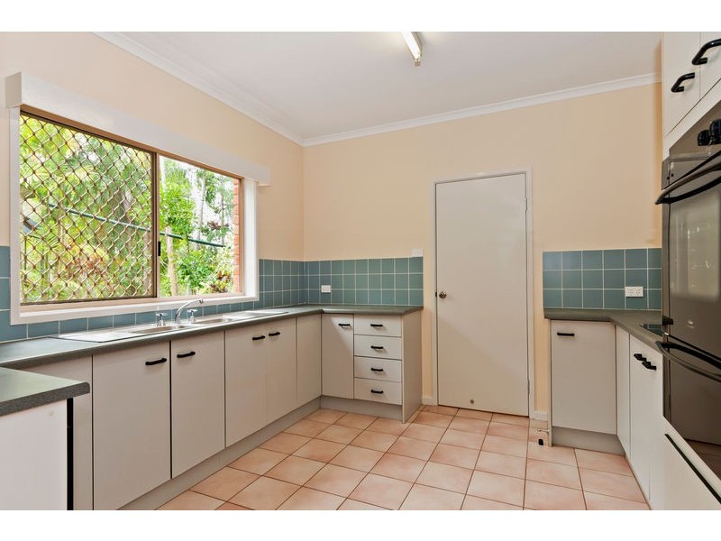 9 Toll Gate Rd, Oak Beach QLD 4877