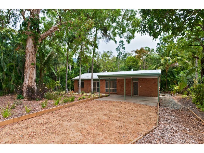 9 Toll Gate Rd, Oak Beach QLD 4877