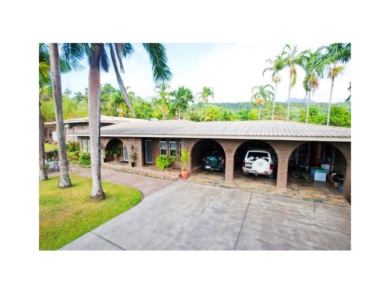 14 Noli Close, Mossman QLD 4873