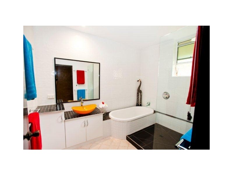 14 Noli Close, Mossman QLD 4873
