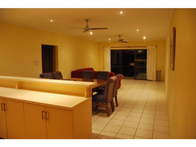 8/1 Blake St (Cascades), Port Douglas QLD 4877