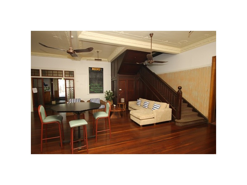 2 Front Street (com), Mossman QLD 4873