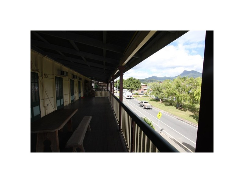 2 Front Street (com), Mossman QLD 4873