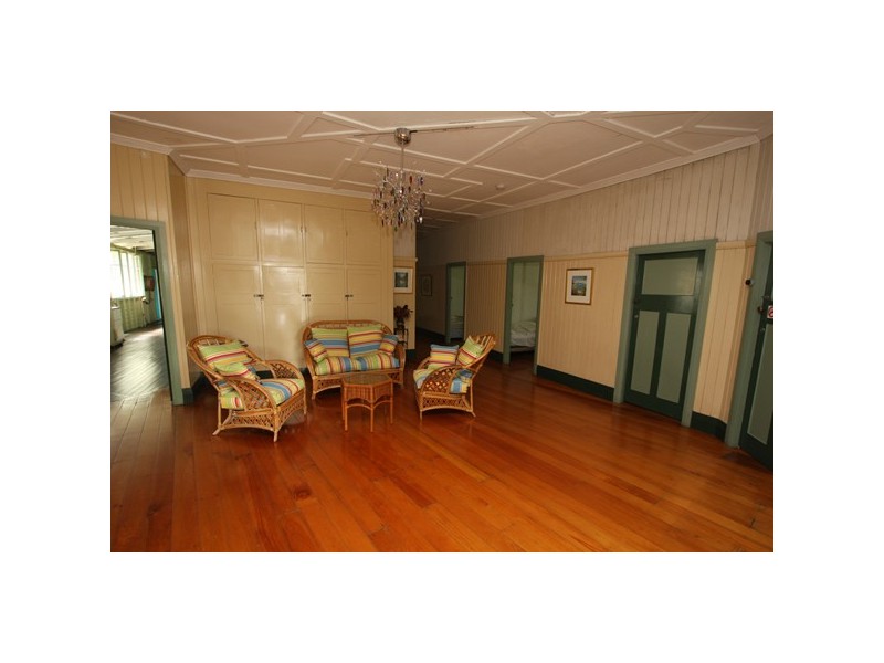 2 Front Street (com), Mossman QLD 4873
