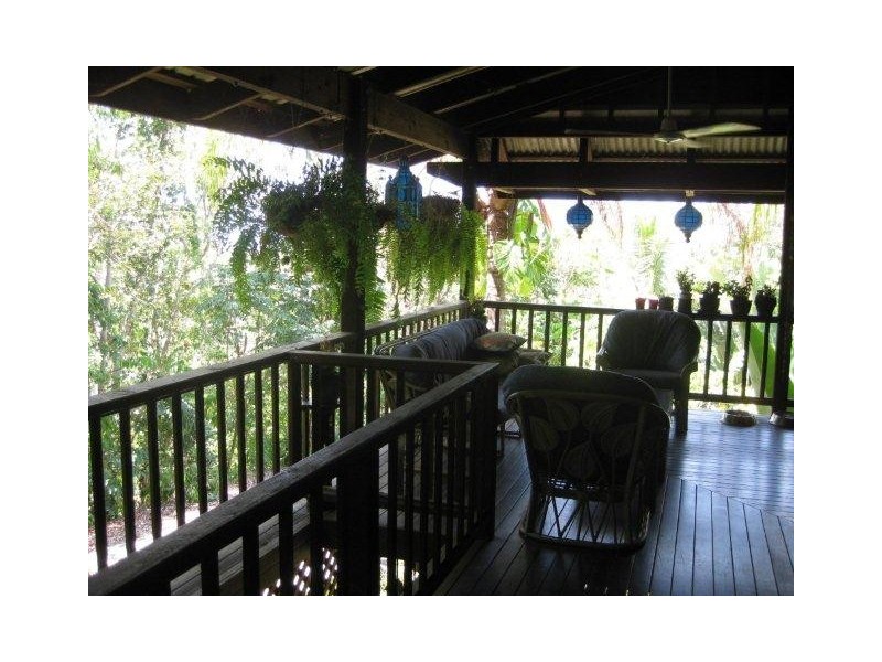 20 Coral Sea Drive, Mossman QLD 4873
