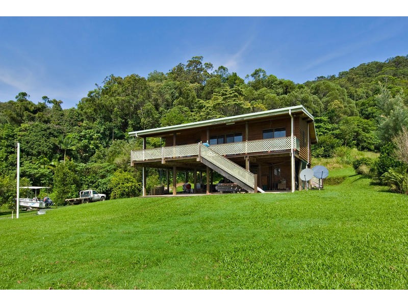 1305 Mossman Daintree Road, Rocky Point QLD 4873