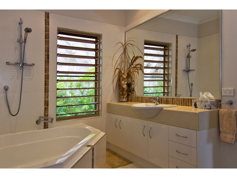 115 McLean Bridge Road, Julatten QLD 4871