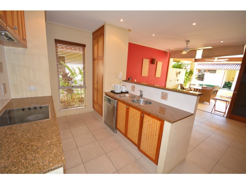 6/24 Andrews Close, Surya, Port Douglas QLD 4877