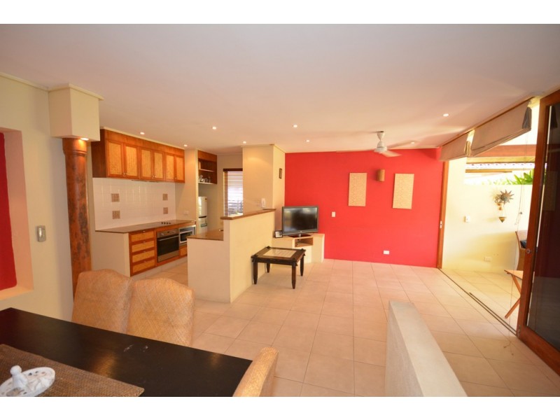 6/24 Andrews Close, Surya, Port Douglas QLD 4877