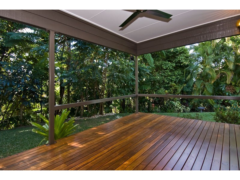 9 Coral Sea Drive, Mossman QLD 4873