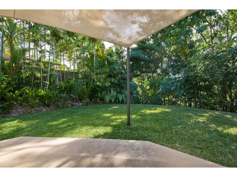 9 Coral Sea Drive, Mossman QLD 4873
