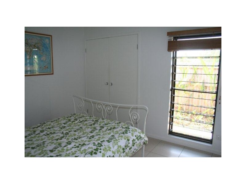 24 Ocean Ave, Cooya Beach QLD 4873