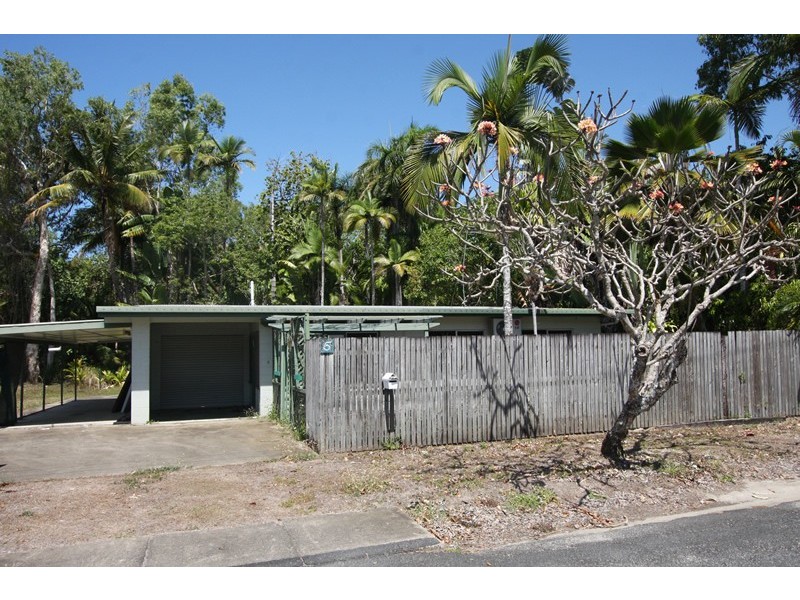 5 Cowrie Street, Port Douglas QLD 4877