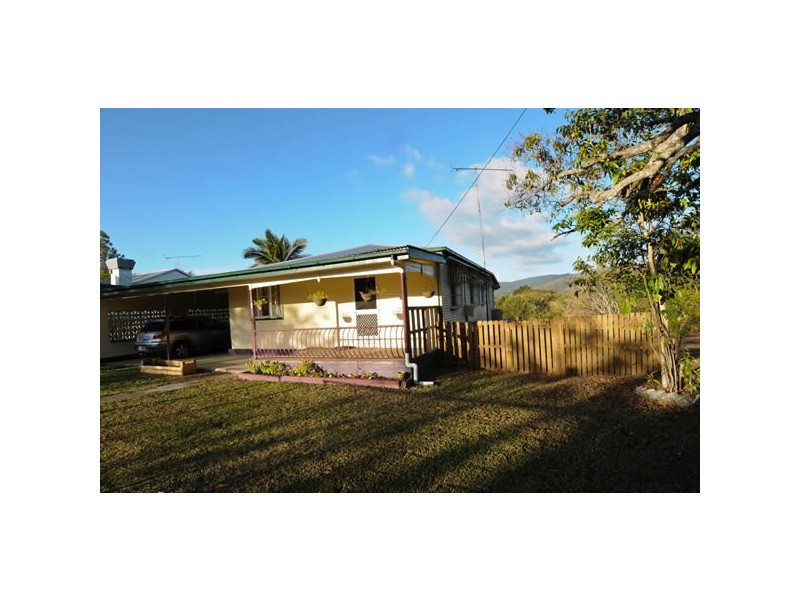 25 Main Street, Mount Molloy QLD 4871