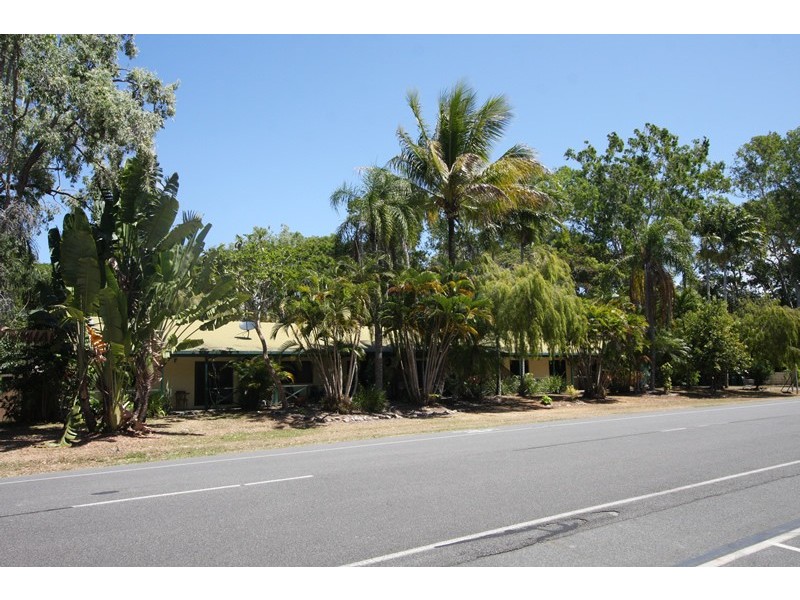 7 – 9 Barrier St, Port Douglas QLD 4877