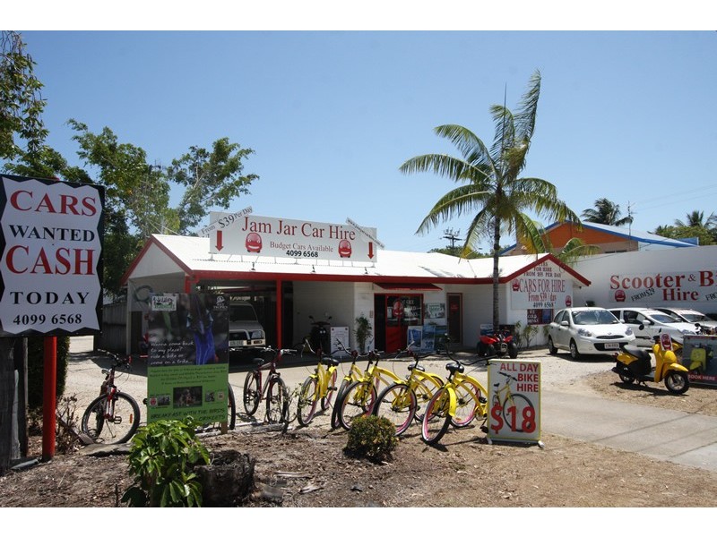 81  Davidson Street, Port Douglas QLD 4877