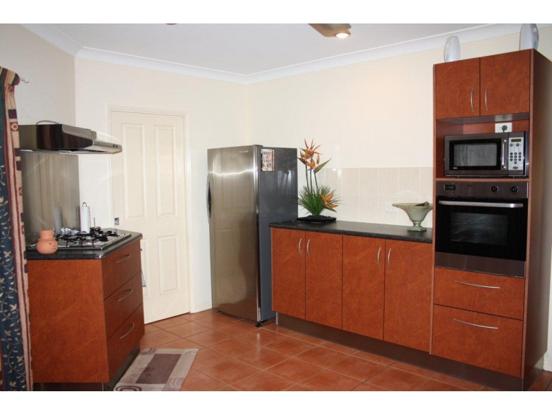 5 Coulthard Close, Newell QLD 4873