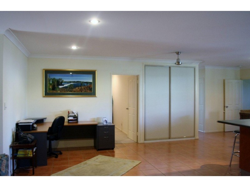 5 Coulthard Close, Newell QLD 4873