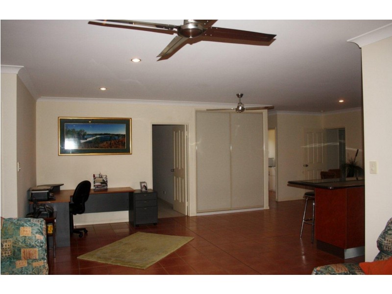 5 Coulthard Close, Newell QLD 4873