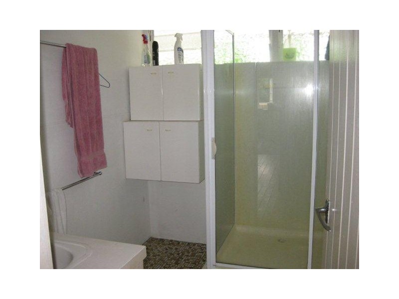 28 Mossman Street, Mossman QLD 4873