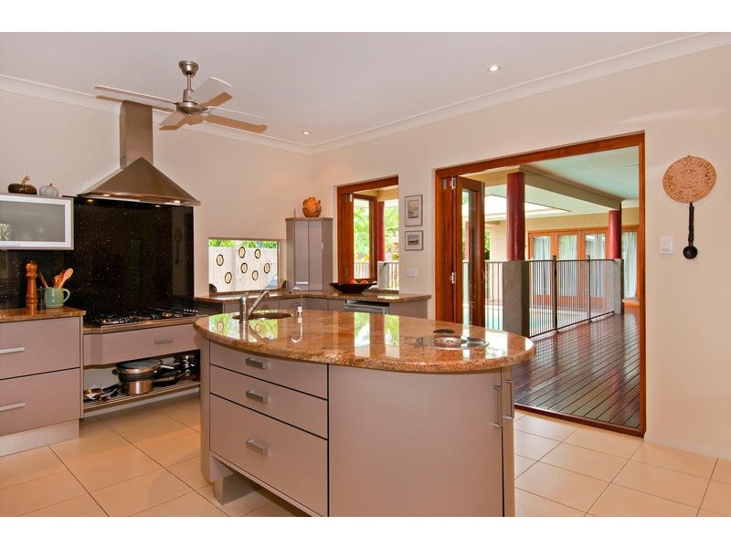 7 Bower Close, Port Douglas QLD 4877