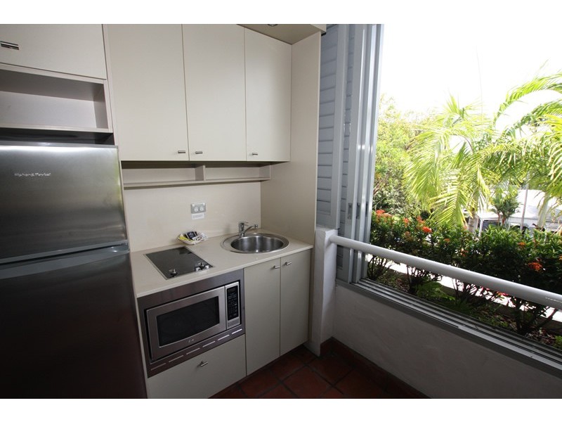 209 Club Tropical, Macrossan St, Port Douglas QLD 4877