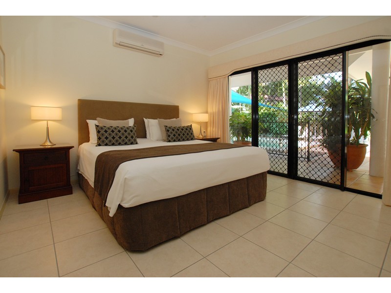 8 Andrews Close, Port Douglas QLD 4877