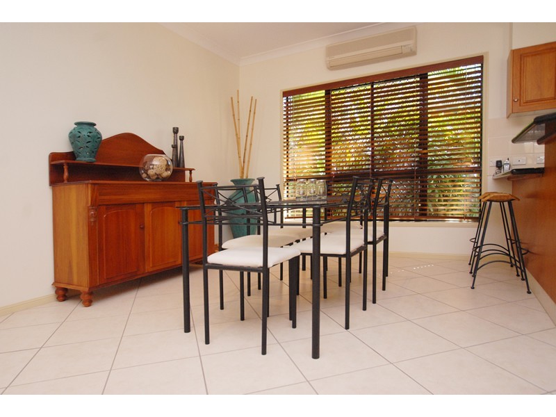 8 Andrews Close, Port Douglas QLD 4877