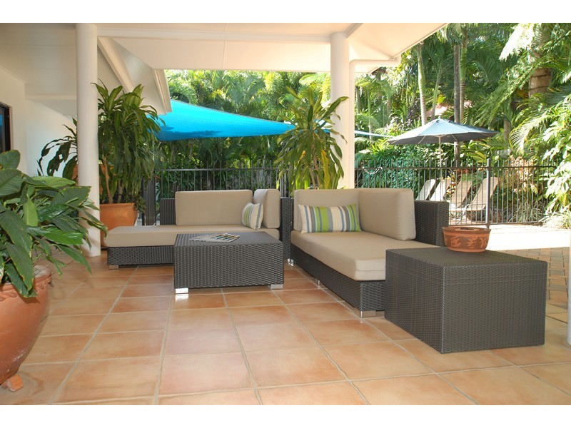 8 Andrews Close, Port Douglas QLD 4877