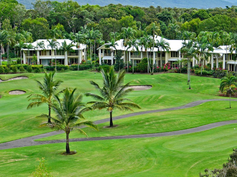 8 Paradise Links, Port Douglas QLD 4877