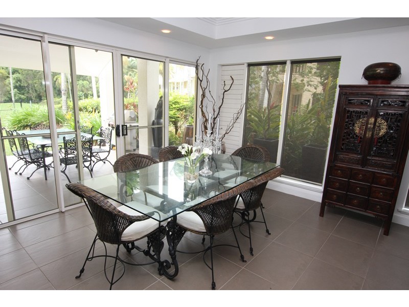 8 Paradise Links, Port Douglas QLD 4877