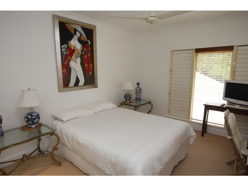 8 Paradise Links, Port Douglas QLD 4877