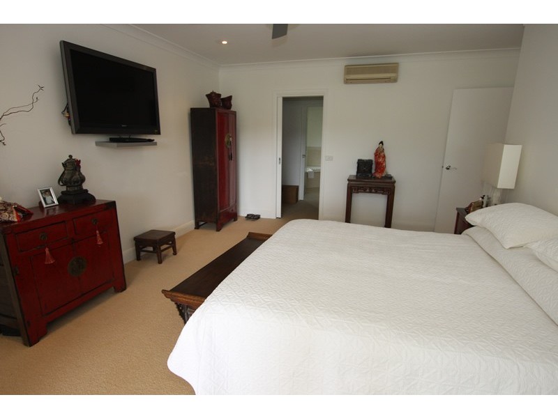 8 Paradise Links, Port Douglas QLD 4877