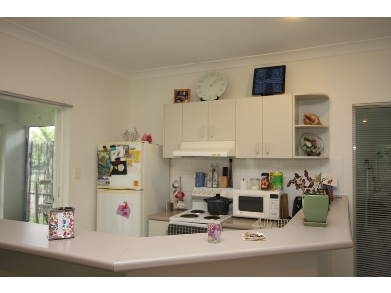 1/25 Thooleer Close, Cooya Beach QLD 4873