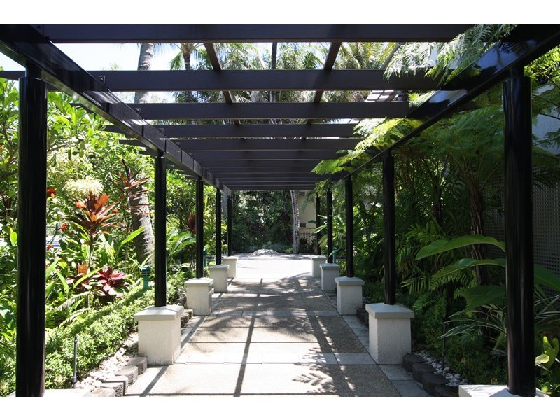 9 Port Douglas Rd, Port Douglas QLD 4877