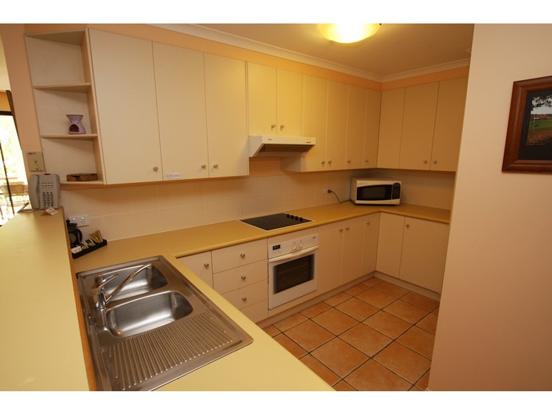 9 Port Douglas Rd, Port Douglas QLD 4877