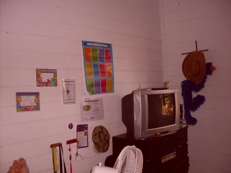 8 Vains Close, Mount Molloy QLD 4871