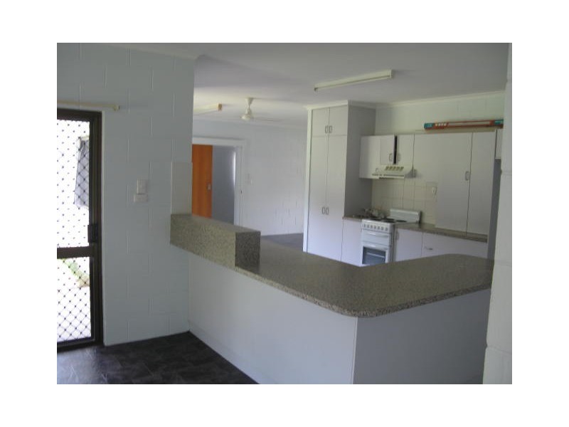 37 Marlin Drive, Wonga QLD 4873